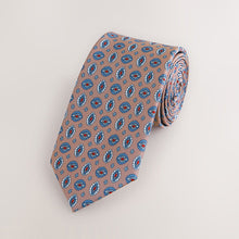 Load image into Gallery viewer, Damson Pink Slim Fit Shirt And Tie Set