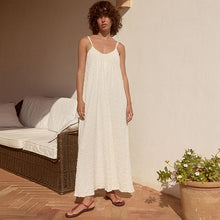 Load image into Gallery viewer, White Textured Jersey Maxi Dress