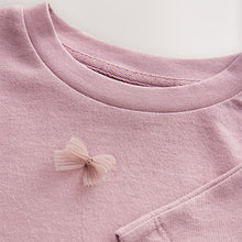 Load image into Gallery viewer, Lilac Purple Boxy Bows T-Shirt (3-12yrs)