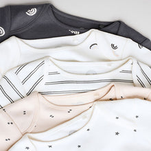 Load image into Gallery viewer, Black/White Short Sleeve Baby Bodysuits 5 Pack