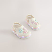 Load image into Gallery viewer, White Daisy Light Up Clogs