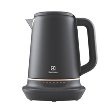 Load image into Gallery viewer, ELECTROLUX 1.7L UltimateTaste 700 kettle