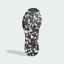 Load image into Gallery viewer, TERREX TWO ULTRA PARLEY TRAIL RUNNING SHOES