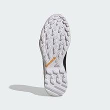 Load image into Gallery viewer, TERREX AX3 HIKING SHOES