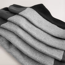 Load image into Gallery viewer, Black/Grey 5 Pack Cushioned Trainers Socks