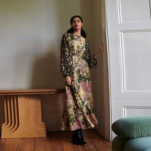 Load image into Gallery viewer, Black/Pink Floral Long Sleeve Midi Dress