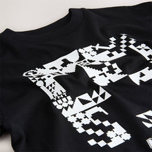 Load image into Gallery viewer, Black Creeper Single Minecraft T-Shirt (3-12yrs)