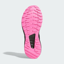 Load image into Gallery viewer, RUN FALCON 2.0 TR SHOES