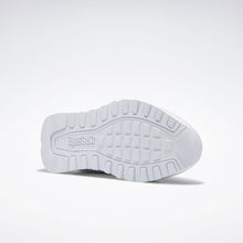 Load image into Gallery viewer, Reebok Glide Shoes