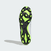 Load image into Gallery viewer, PREDATOR ACCURACY.4 FLEXIBLE GROUND SOCCER CLEATS