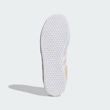 Load image into Gallery viewer, GAZELLE SHOES