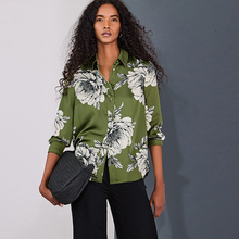 Load image into Gallery viewer, Green/Ecru Floral Print Long Sleeve Shirt