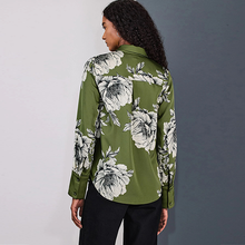 Load image into Gallery viewer, Green/Ecru Floral Print Long Sleeve Shirt