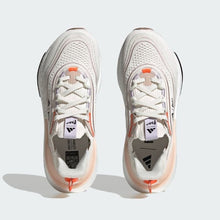 Load image into Gallery viewer, ULTRABOOST LIGHT