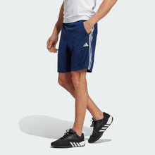 Load image into Gallery viewer, Train Essentials Logo Training Shorts