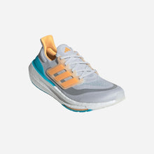 Load image into Gallery viewer, ULTRABOOST LIGHT SHOES