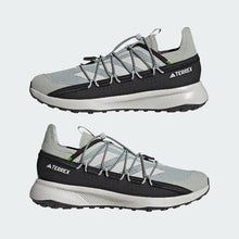 Load image into Gallery viewer, TERREX VOYAGER 21 TRAVEL SHOES