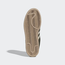 Load image into Gallery viewer, Superstar II Shoes