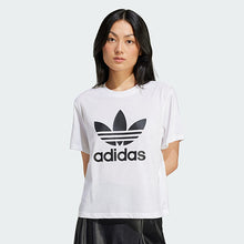 Load image into Gallery viewer, Adicolor Trefoil Boxy Tee