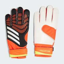 Load image into Gallery viewer, Predator Training Goalkeeper Gloves