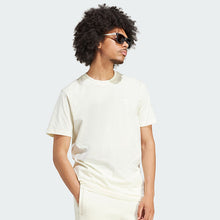 Load image into Gallery viewer, TREFOIL ESSENTIALS TEE