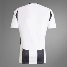 Load image into Gallery viewer, Juventus 24/25 Home Jersey