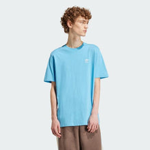 Load image into Gallery viewer, Trefoil Essentials Tee