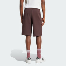 Load image into Gallery viewer, Essentials Trefoil Shorts