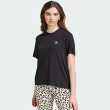 Load image into Gallery viewer, Leopard Trefoil Infill Tee