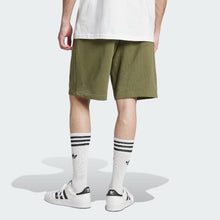 Load image into Gallery viewer, Essentials Trefoil Shorts
