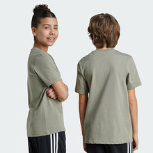 Load image into Gallery viewer, Camo Graphic Tee