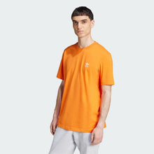 Load image into Gallery viewer, Trefoil Essentials Tee