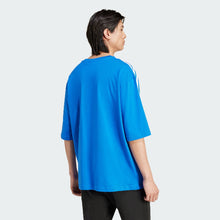Load image into Gallery viewer, Adicolor Oversized T-Shirt