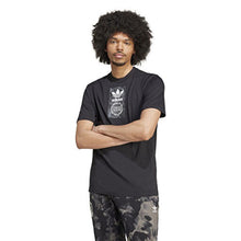 Load image into Gallery viewer, Camo Label T-Shirt