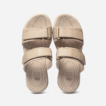 Load image into Gallery viewer, Mule Woman Light Top Beige Leather