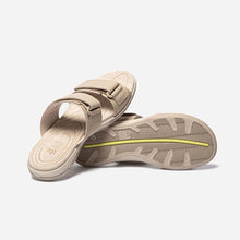 Load image into Gallery viewer, Mule Woman Light Top Beige Leather