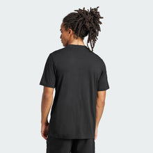 Load image into Gallery viewer, Essentials Small Logo Single Jersey T-Shirt
