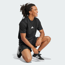 Load image into Gallery viewer, Essentials Small Logo Single Jersey T-Shirt