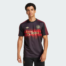 Load image into Gallery viewer, Manchester United CNY Jersey