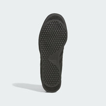 Load image into Gallery viewer, Stadt Shoes
