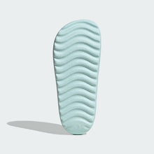 Load image into Gallery viewer, Adilette Lumia Slides