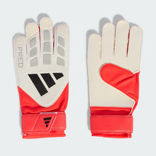 Load image into Gallery viewer, PREDATOR GOALKEEPER GLOVE TRAINING