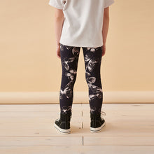Load image into Gallery viewer, Black/White Butterfly Printed Leggings (3-12yrs)