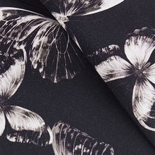 Load image into Gallery viewer, Black/White Butterfly Printed Leggings (3-12yrs)