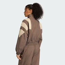 Load image into Gallery viewer, BLOCKED WASHED ZIPPED TRACK TOP