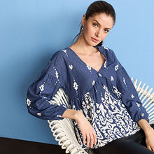 Load image into Gallery viewer, Navy Blue Long Sleeve V-Neck Blouse