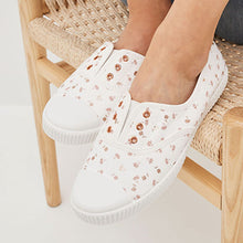 Load image into Gallery viewer, Floral Canvas Shoes