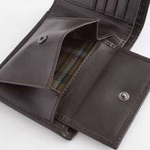 Load image into Gallery viewer, Brown Leather Stag Badge Wallet