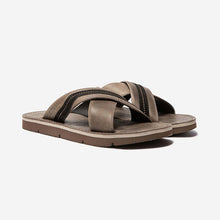 Load image into Gallery viewer, MAXENCE Men's Lightweight Brown Leather Mules