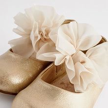 Load image into Gallery viewer, Gold Standard Fit (F) Mary Jane Bridesmaid Bow Occasion Shoes